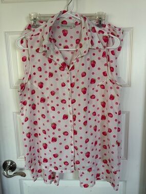 White Sleeveless Strawberry Print PJs with BuDownTop and drawstring shin length